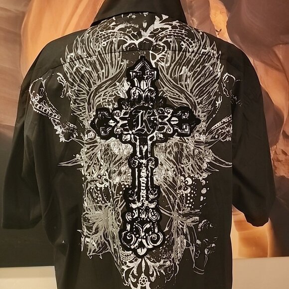 NWT Kani Gold Men's Black Graphic Cross Button Front Shirt 4X Short Sleeve - Picture 2 of 10